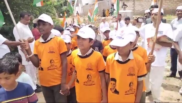 ચોટીલામાં બાળકોની ટીશર્ટ ઉતરાવવા મુદ્દે વિવાદ વધુ વણસ્યો