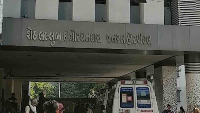 અમદાવાદની એલજી હોસ્પિટલમાં ડોક્ટર પર હુમલો